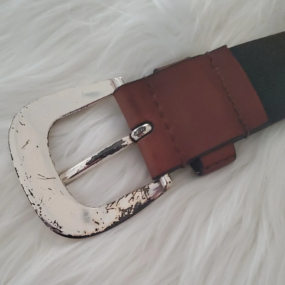 Michael Kors MK Logo Keeper Brown Leather Belt With Silvertone Buckle Size M